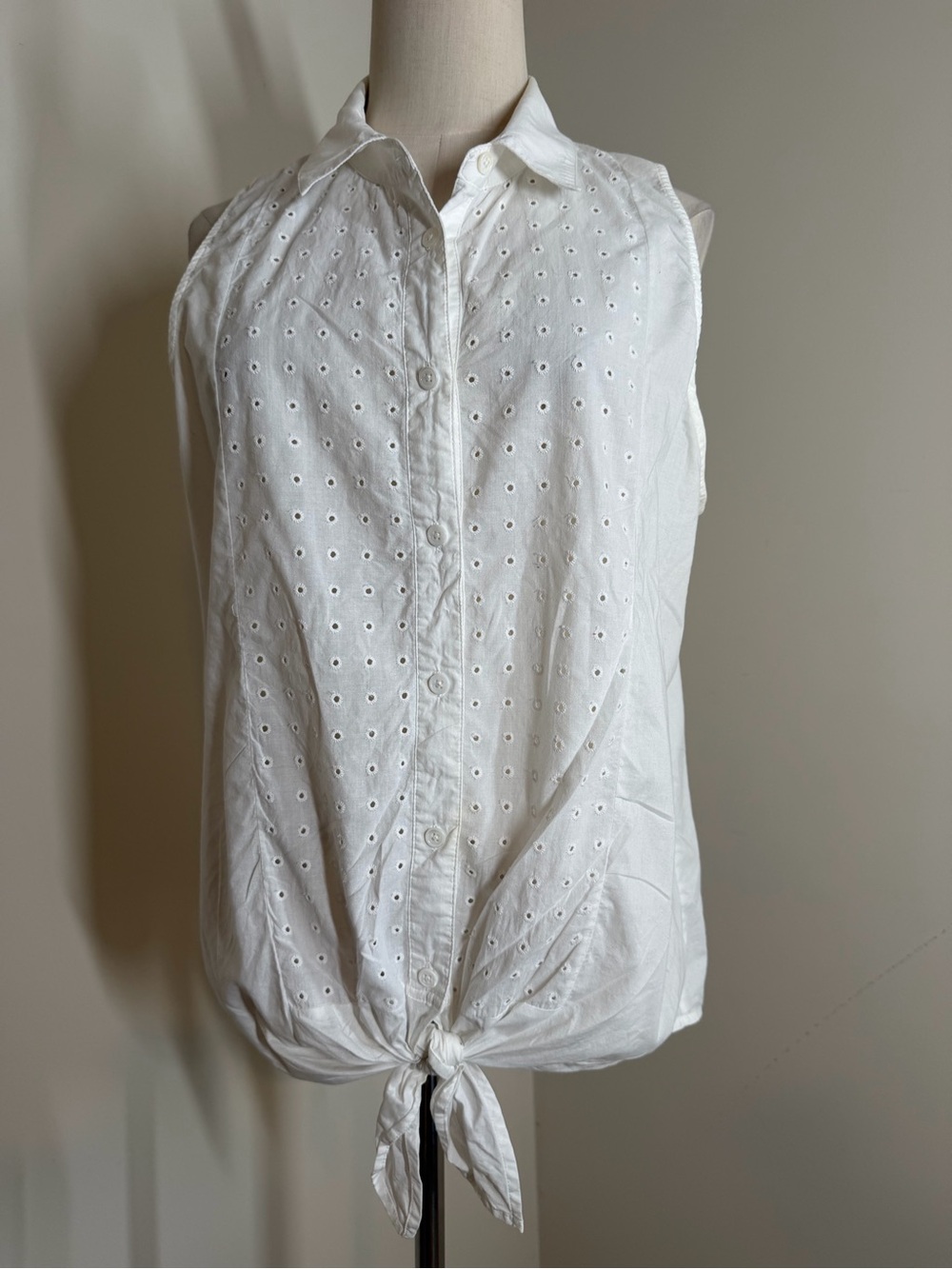 Equipment Women’s White Cotton Eyelet -SZ L- Tie Waist Sleeveless Top Blouse